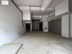 Atlassia (D15), Retail #534425931